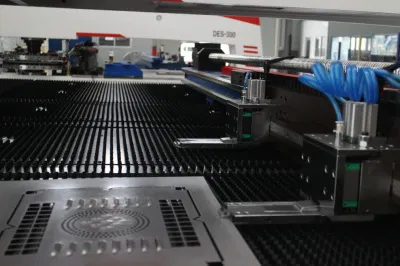 Factory Automatic Mechanic Press Steel Plate Panel Servo Punch Cutting Machine Tool