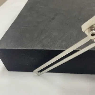 Hot Sale Small MOQ OEM 200W EU Plug Basic Kit Hot Knife Cut Sponge EVA XPS EPS Kt Board Foam Cutter