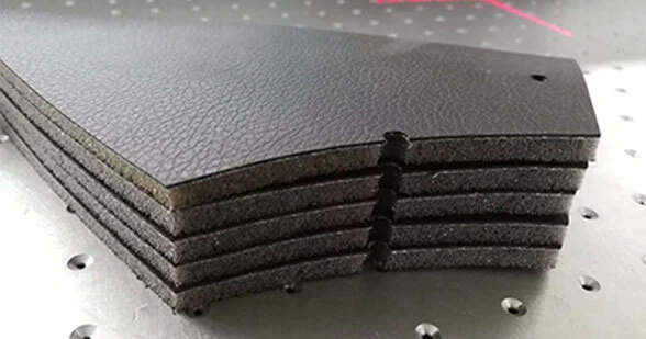 Automatic Digital Cutter Fiberglass Carbon Fiber Aramid Fibre Prepreg Neoprene Fabric Cloth Leather CNC Knife Cutting Machine
