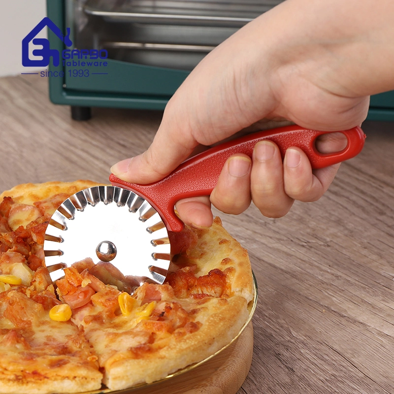 Stock Stainless Steel Pizza Cutter with Red Color Plastic Handle Different Sizes Pizza Knife Cookware for Kitchen