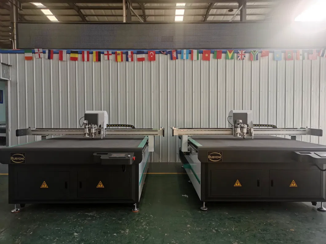 Automatic Printing Carpet Digital Oscillating Knife Cutting Machine with Camera Recognition