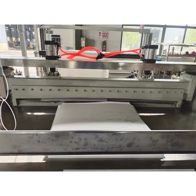 Papel/película/espuma/tela no tejida papel de artesanía rollo a hoja de la cruz de la espelta Máquina de corte
