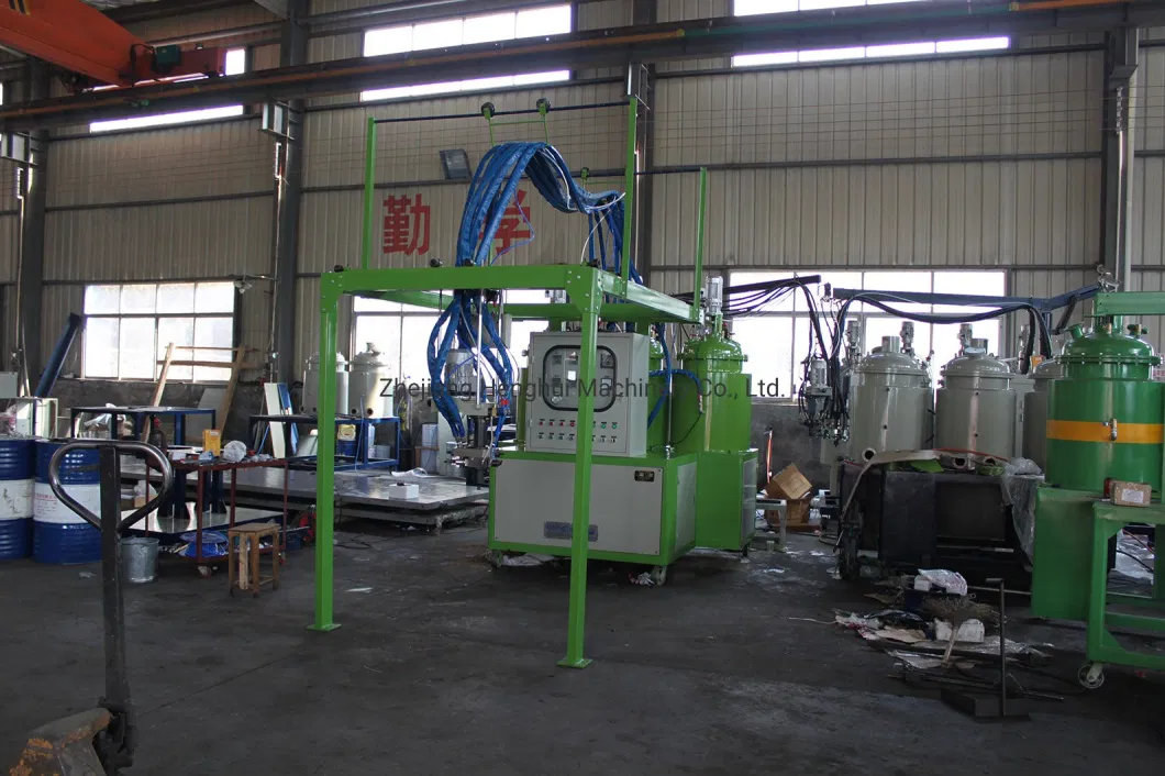 Double Color PU Polyurethane Shoes Sole Foam Making Foaming Machine