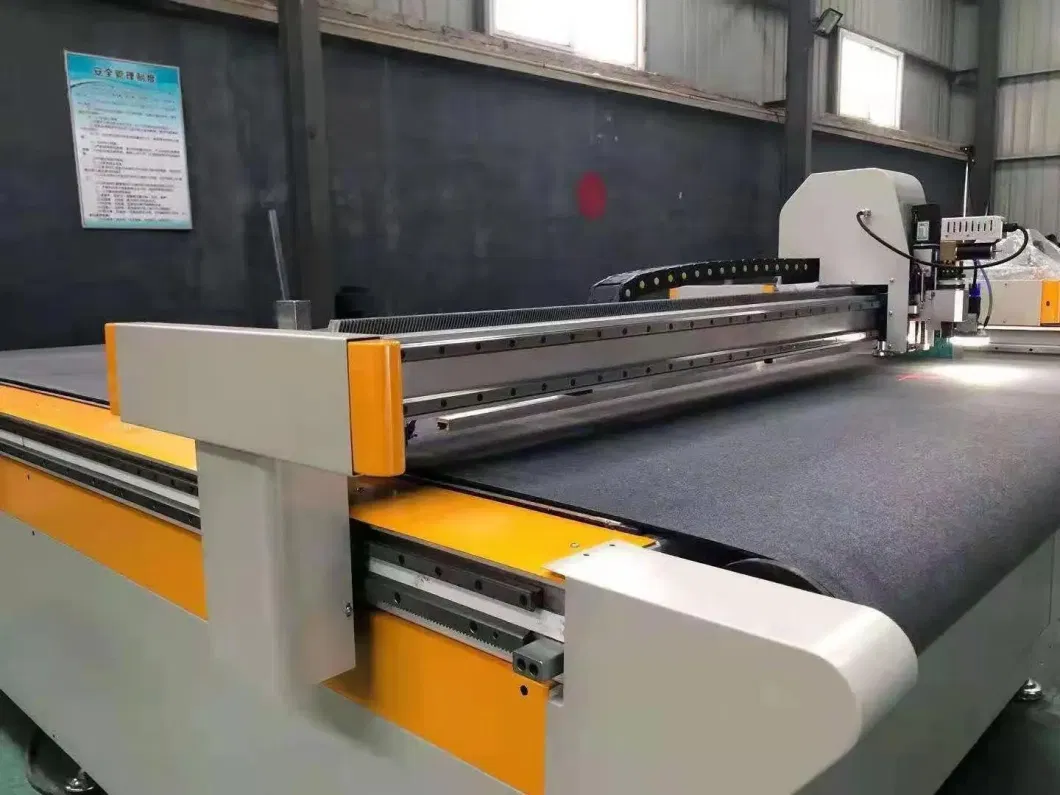 Cloth Pattern Cutting Machine Oscillating Knife CNC Fabric Cutter with Multi Layer