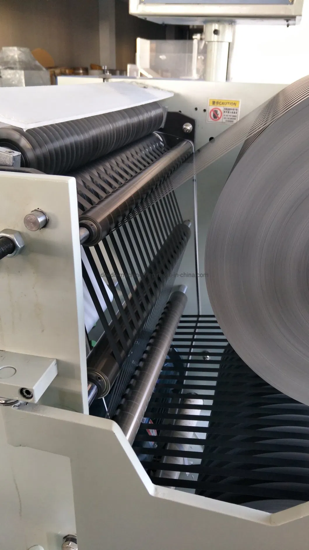 Paper Cutting Slitting Machine Roll to Sheet/ Roll Film Slitting Machines