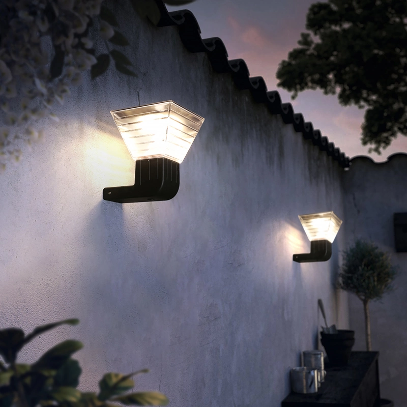 2021 Hot Sale Gate Residential Outdoor IP65 House Waterproof Garden 5W LED Solar Wall Light