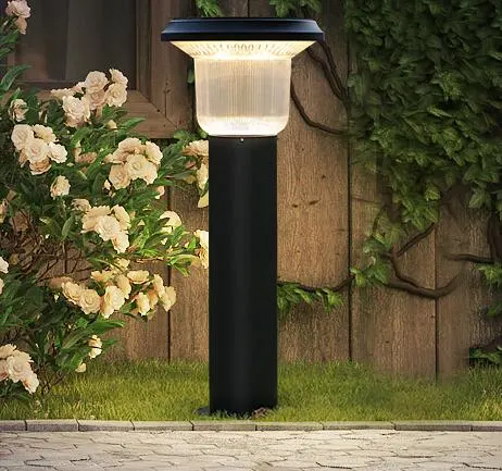 LED European Classical High-Grade Outdoor Decorative Solar Pillar Light, Fence Post Light Wall Gate for Garden Yard