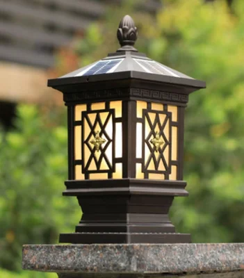 Farol de poste solar Luz de columna impermeable para la cubierta de la cerca