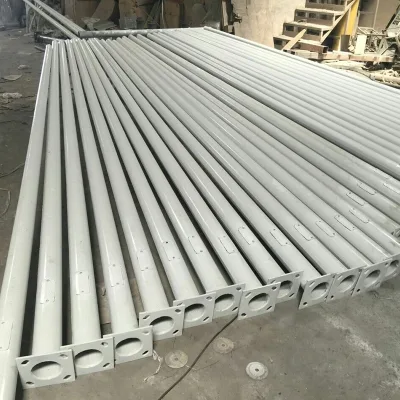 Q235 S235 El acero galvanizado en caliente 4m 6m 8m 9m 10m 12m de planta octogonal cónico de poste de luz solar calle LÁMPARA DE LED puesto más de 160 km de la resistencia al viento