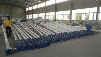 Acero carretera inteligente Galvanized Solar Street Cast lámpara de hierro Fabricación de postes ligeros
