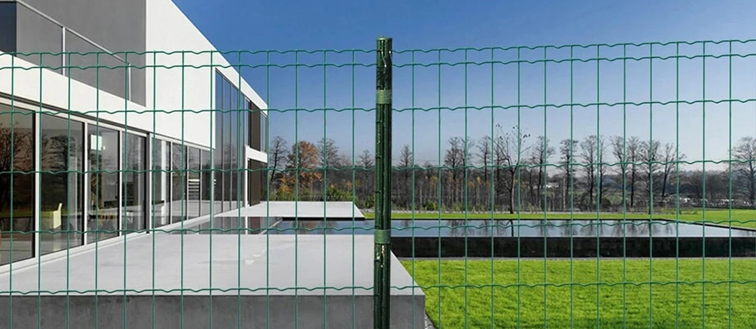 High Quality Holland Steel Welded Wire Mesh Light Fence