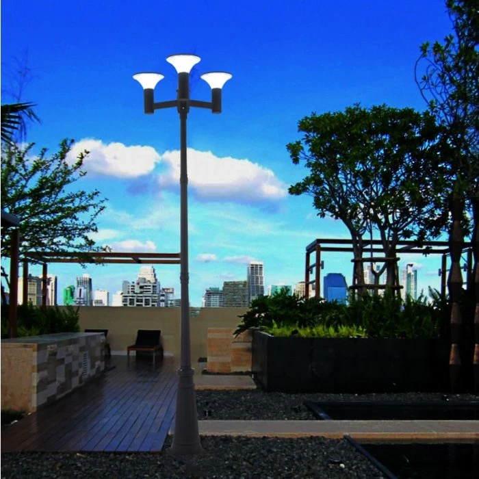 Landscape Public Lamp Post Top Integrated 15W Solar LED Garden Light