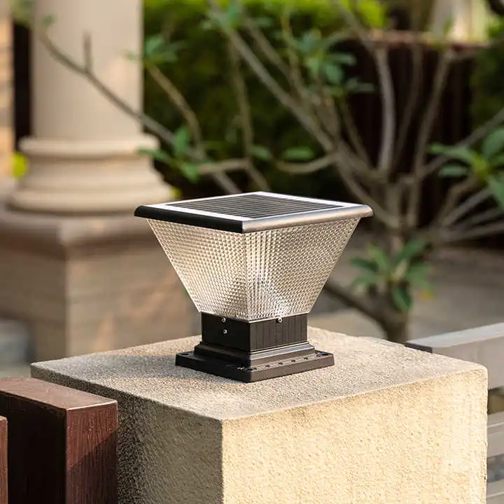 Solar LED Waterproof IP65 Square Aluminum High Quality Outdoor Courtyard Post Pillar Garden Light