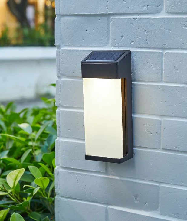 Frosted Morden Design Waterproof Outdoor Wireless Wall Mounted Solar LED Powered Garden Post Wall Lamp Solar Fence Lights