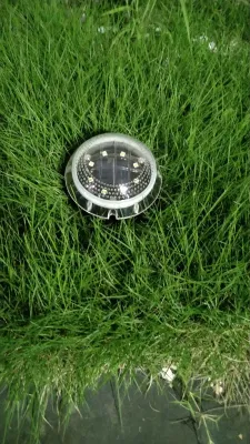 Spot da esterno IP68 a LED solare RGB ad alimentazione orizzontale Per Garden Ground Lawn Walkway