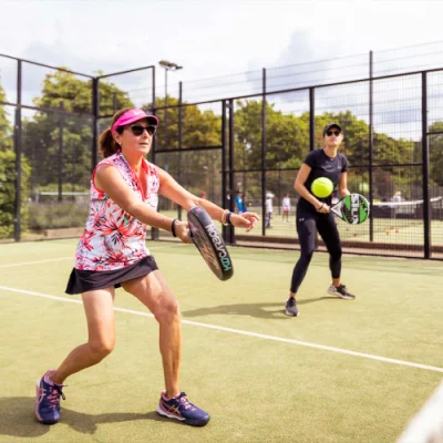 Recinzione portabile di produzione di rete sportiva per il passo di calcio Cina Phillips LED chip LED Light Tennis Padel Court
