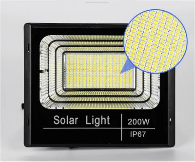  LED solare IP67 alimentato da pannello solare per esterni in vendita a caldo Proiettori