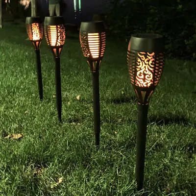 IP65 impermeabile per esterni 1 W Flickering fiamme torcia sensore lampada solare Luci da giardino LED a energia solare Lanterna Lanterna Lawn decorativa