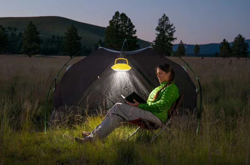 Popular Solar Light with Camping System for Lighting and Charging Phone