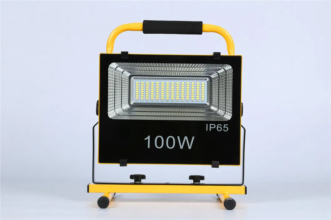 Yaye 18 Hot Sell 50W/100W Portable Solar LED Flood Light /100W USB Portable Solar LED Spotlight with Working Time: 8-10 Hours