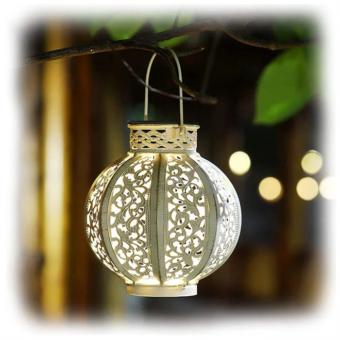 Hanging Solar Lanterns Retro Solar Lights with Handle for Yard Tree Fence Patio