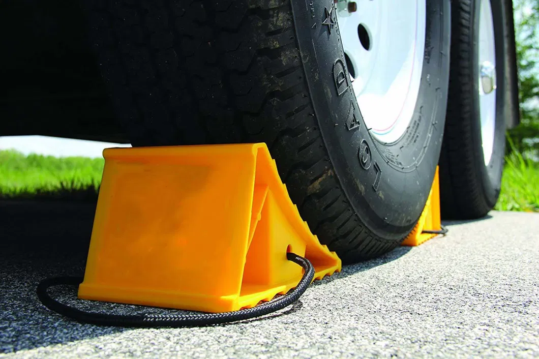 Rubber PU Foam Polyurethane Polyurethane Wheel Chock Wheel Stop for Car Vehicle RV Trailer