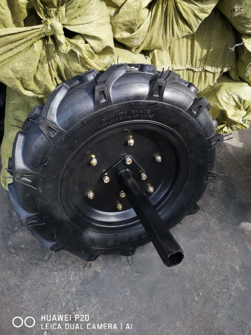 Wheelbarrow Tractor Rubber Wheel with R1 Pattern