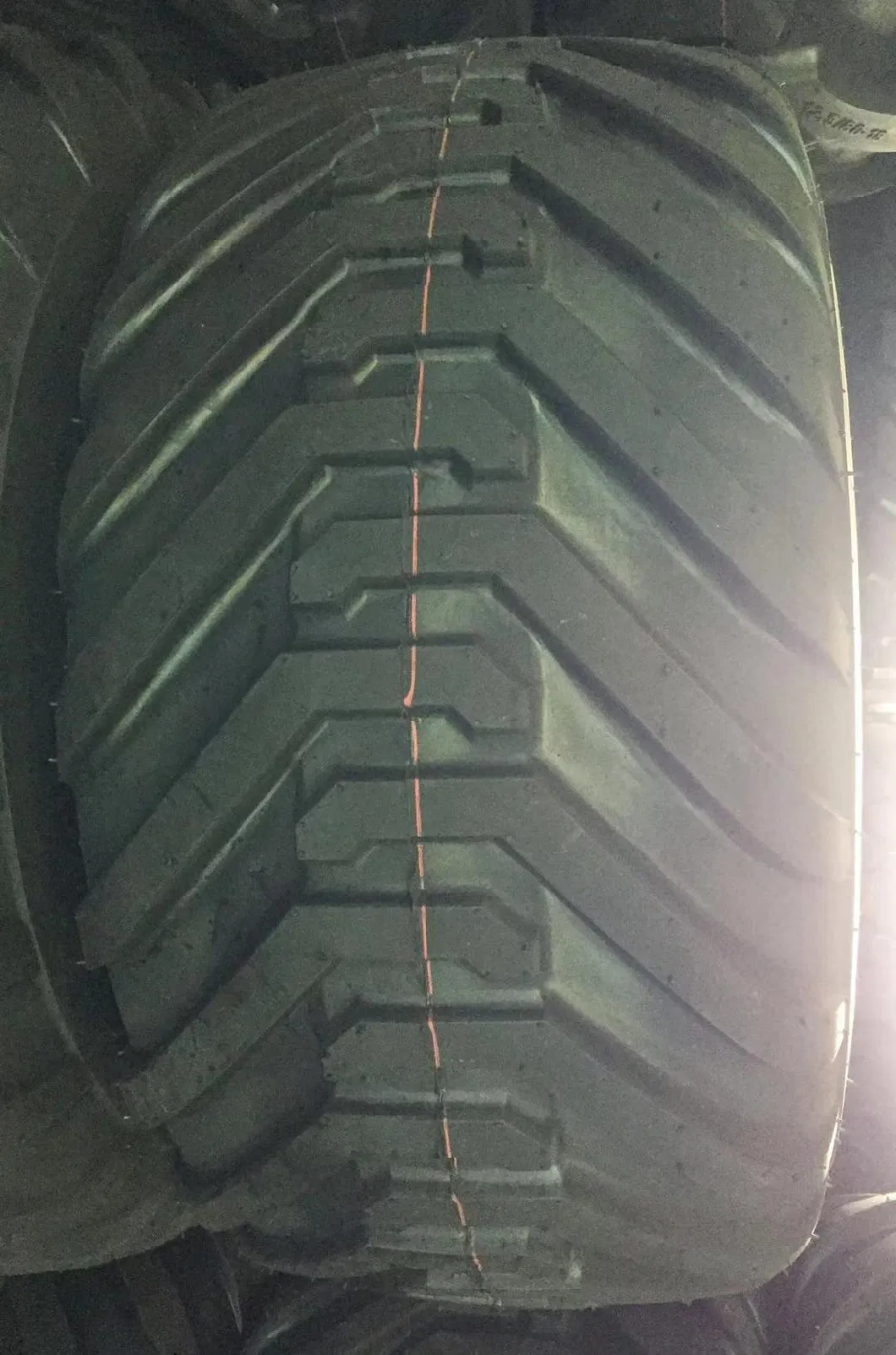 400/60-15.5 14pr Tl I-3 Forestry Tyre/Farm Implement Tyre/Flotation Tyre, Farm Tyre, Skid-Steer Tyre, Tractor Tyre, Agriculture Tyre, Implement Tyre for Tractor