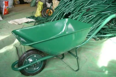 Omán mercado 60L Constructor de ruedas de servicio pesado Wb2500 con sólido Rueda