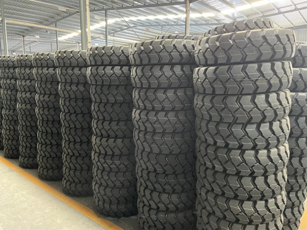 400-8, 500-8, 600-9, 650-10, 700-9, 18*7-8, 28*9-15 Forklift Trailer Solid Tire Pneumatic Natural Rubber Tyre