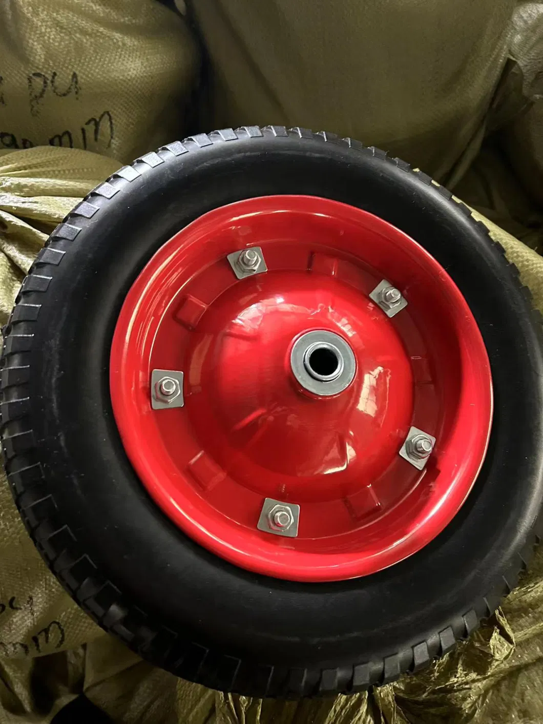 16 Inch 4.00-8 Wheelbarrow Tyre Pneumatic Wheel Rubber Wheel