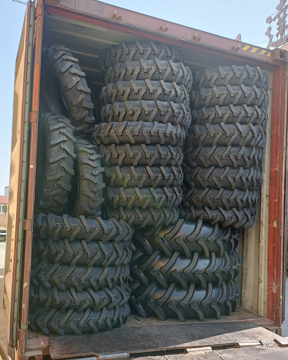 Agricultural Traction Tires R1 R2 R3 R4 F2 F3 4.00-12 5.00-15 6.00-16 for All Tire Size