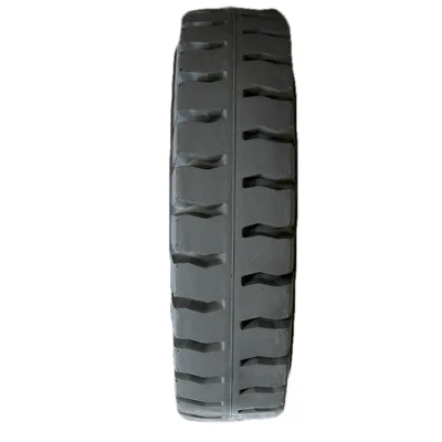 Pneumatico solido per chiodatrice 6X2.5 2.50-4 3.00-5 3.50-5 3.50-6 4.00-8 5.00-8 Ruota in gomma industriale con pneumatici per veicoli agricoli