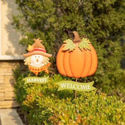Ruota di metallo Barrow Pumpkin Yard palo / Hanging Wall decorazione, Pumpkin Wagon Cart con felice segni di caduta, autunno Harvest Porch decorazioni per Garden Yarden Lawn Sign