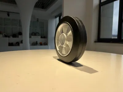 Ruote in gomma piena standard con ruota centrale in ferro con un Prezzo accessibile e una vasta gamma di varianti offrono buono Comfort di rotolamento