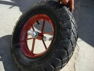 Cerchi in gomma 4.00-8 da 16 pollici con il modello più diffuso per Wheelbarrow