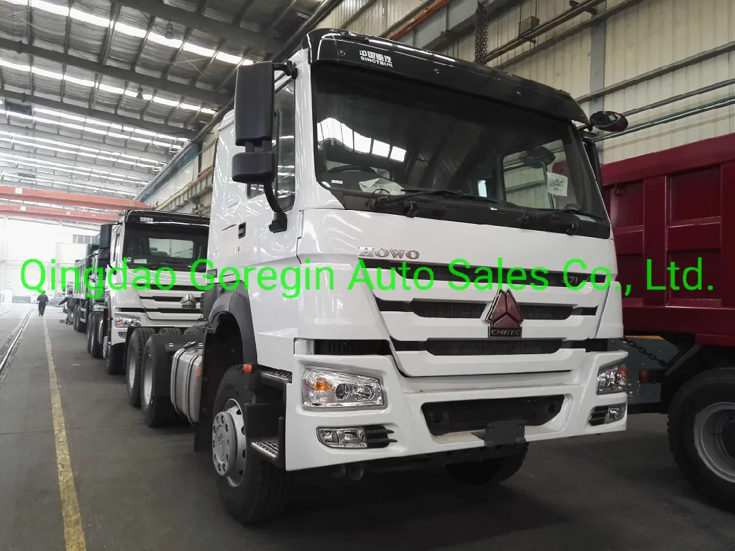 Sinotruck HOWO Tractor Trucks 375HP 10 Tires