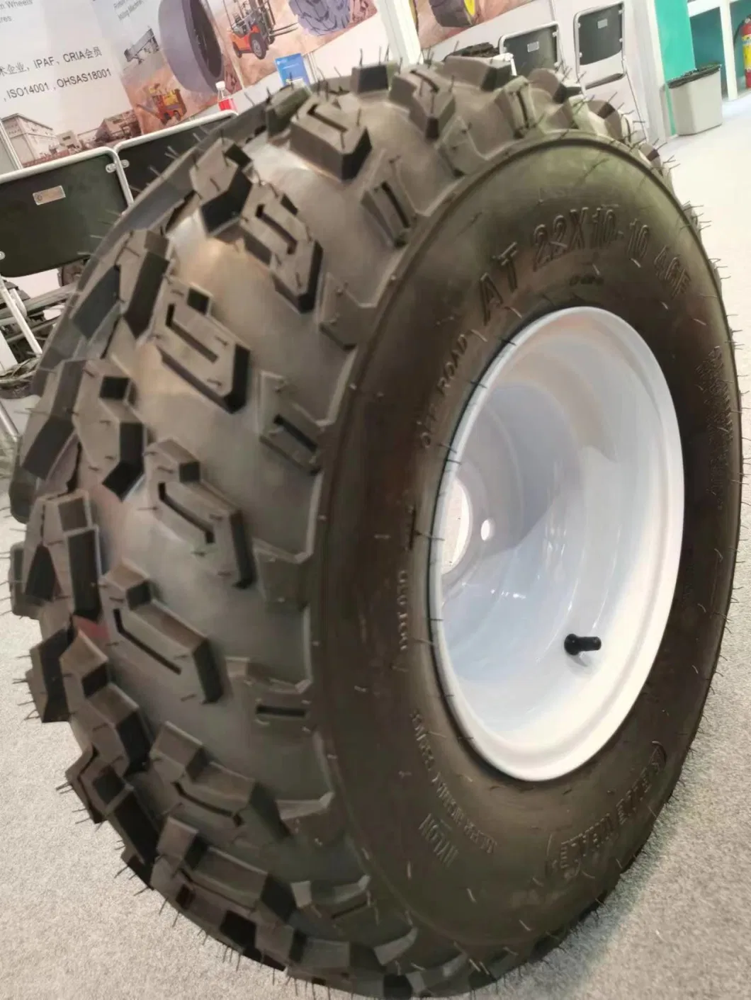 25X10-12 High-Performance Tubeless ATV Tire/Wheel/Tyre with DOT/CE/ISO9001