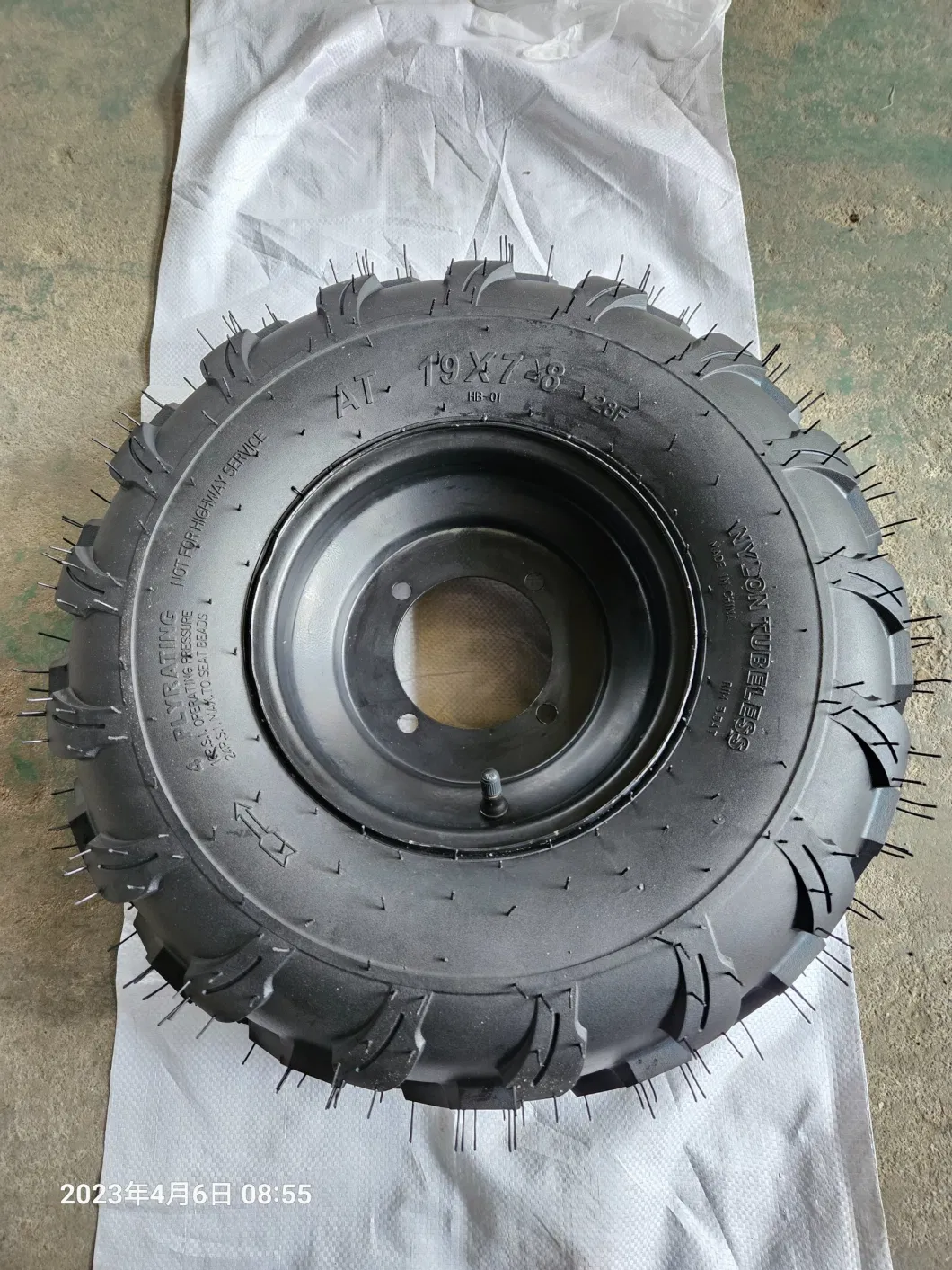 ATV Tubeless Tire/All Terrain Vehicle Tubeless Tire 19X7-8 Rubber Wheel