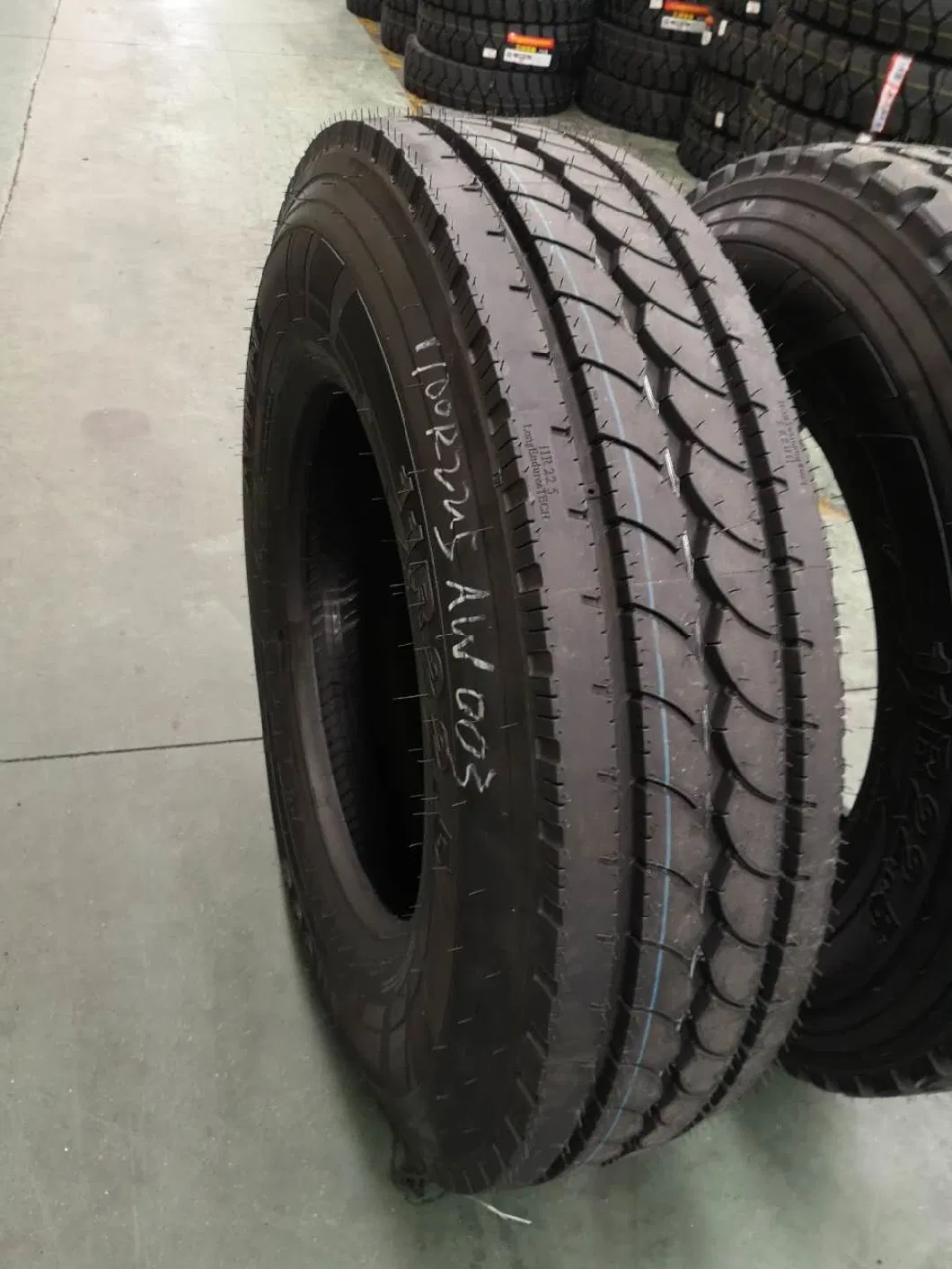 11R22.5/12.00R24 Aulice wholesale simi truck Chinese Tubeless Truck Tyre for Steer and Trailer Wheels with DOT Certificate(AW003)