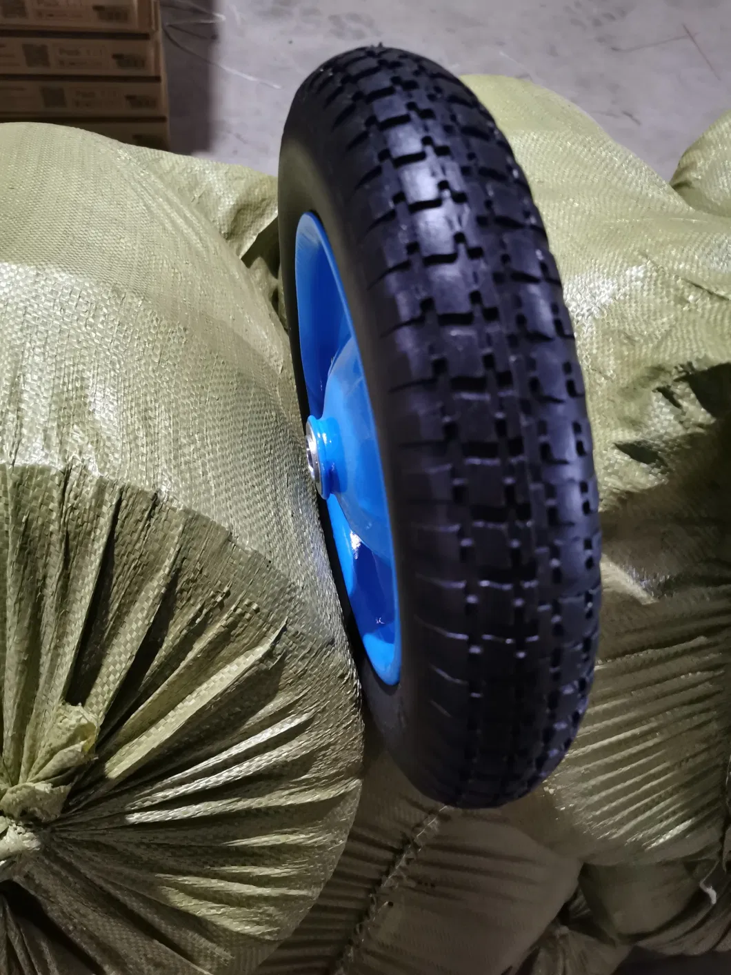 PU Wheel Flat Free Tire 4.00-8