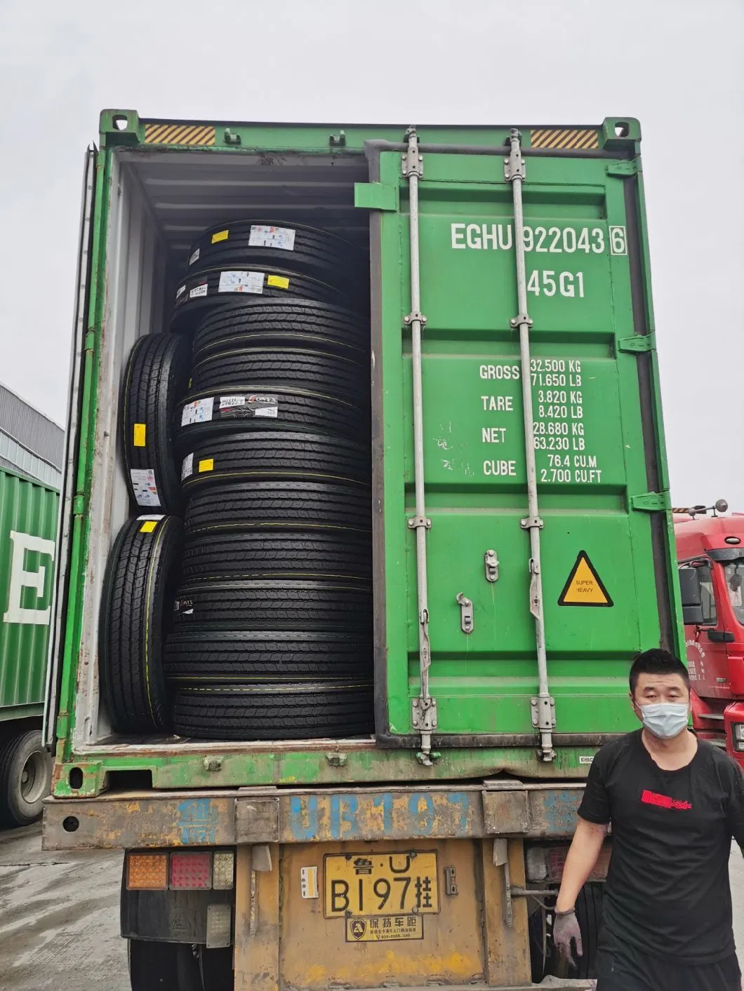 Onyx, Hifly, Deruibo, Ovation, Cachland Brand Chinese Truck Tyres