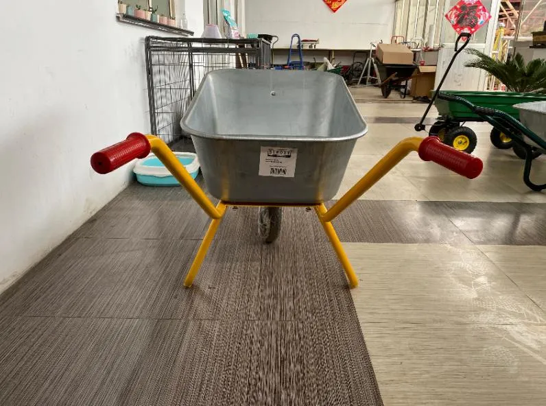 Hot Sell Cheaper and Strong Construction Wheelbarrow (WB6404Z)