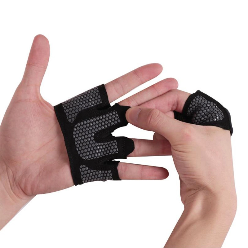 Short Fingerless Gloves for Indoor, Breathable Half Finger Gym Gloves Sports Body Building Training Gloves Anti-Slip Half Finger Gloves Bl13314