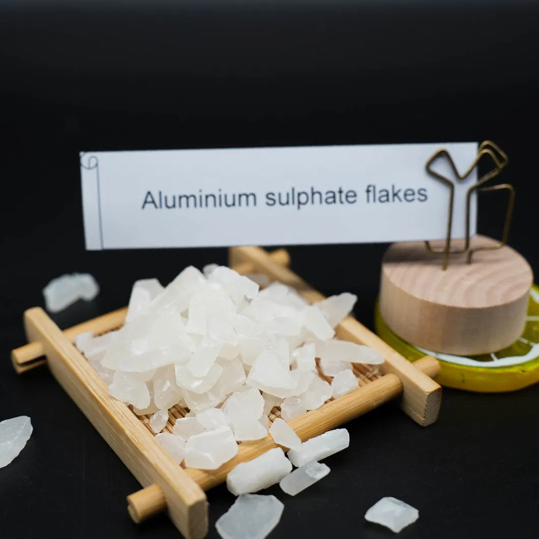 China Factory Direct Supply High Quality Iron Free Aluminum Sulfate 17% Flakes