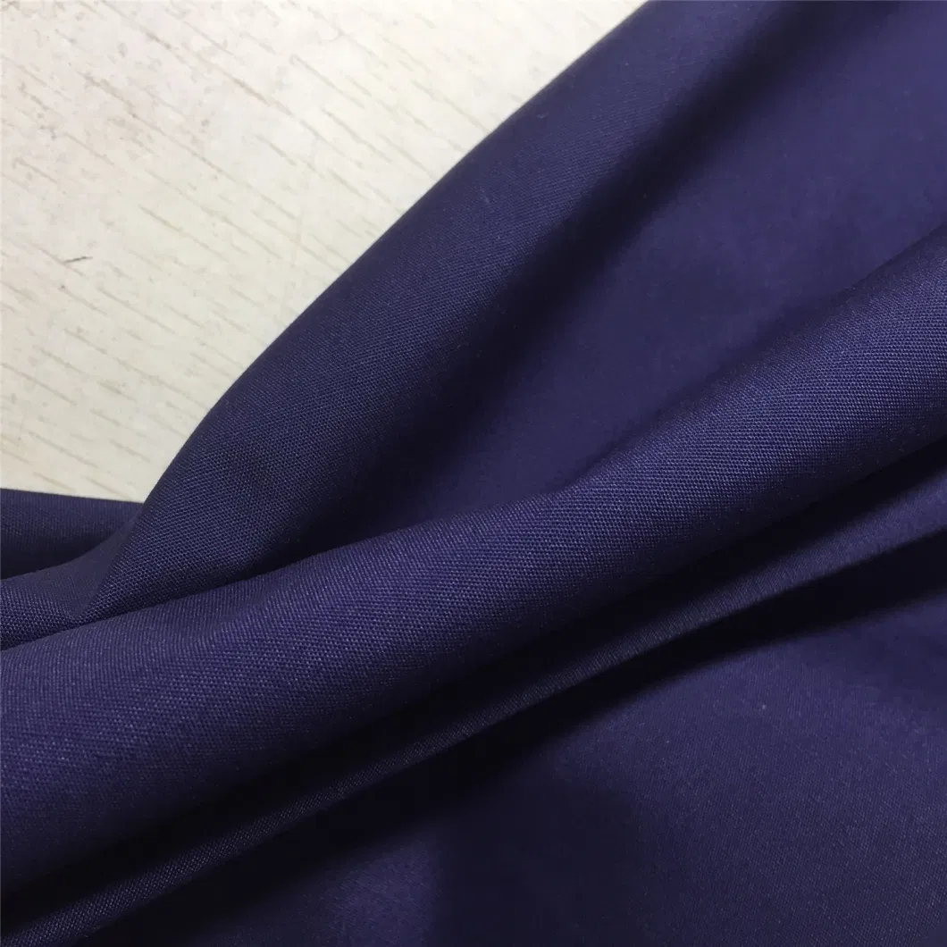 Tc65/35 Airjet Woven 30s Ring Spun Yarn 110X60 145GSM Poplin Purple Color Vat Dyed Surgical Dress Fabric