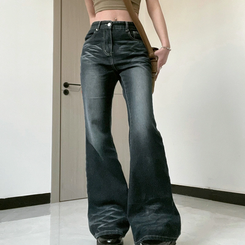 2023 Casual Bell-Bottoms Women&prime;s New Elastic Tight Mini Flared Mops Women&prime;s Jeans