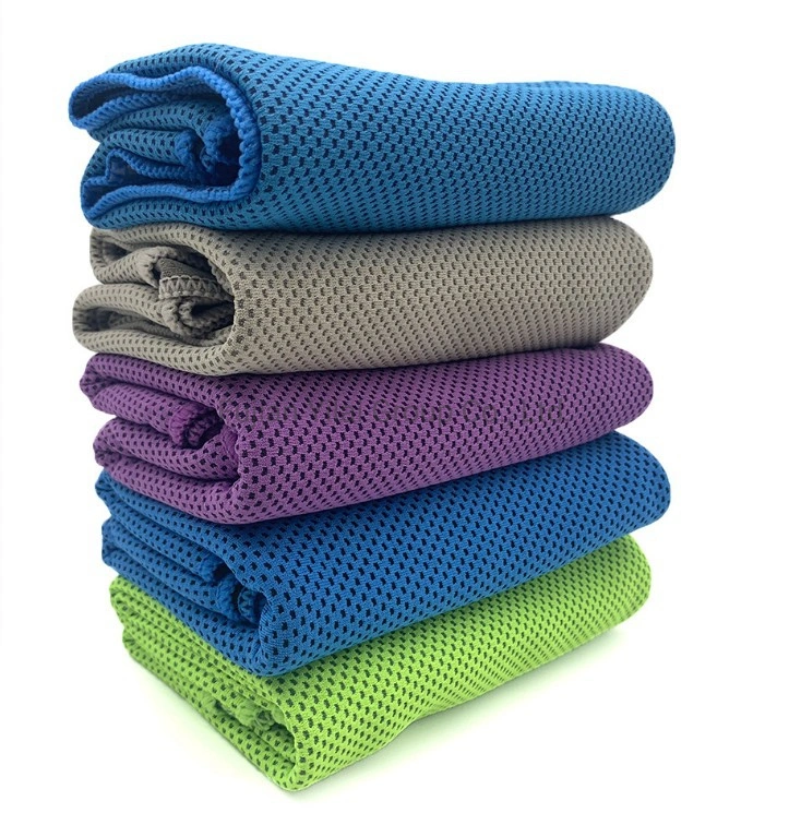 Cool Microfiber Ice Cooling Microfibre Towel for Sports, Workout, Fitness, Gym, Yoga, Pilates, Travel Towel