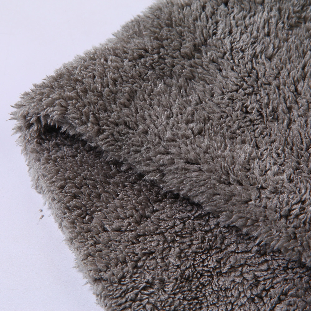 Custom 40X40cm 400-600GSM Pantone Color Number Black Grey Ultrasonic Edgeless Microfiber Plush Hair Coral Fleece Velvet Towel Cleaning Drying Microfibre Cloth