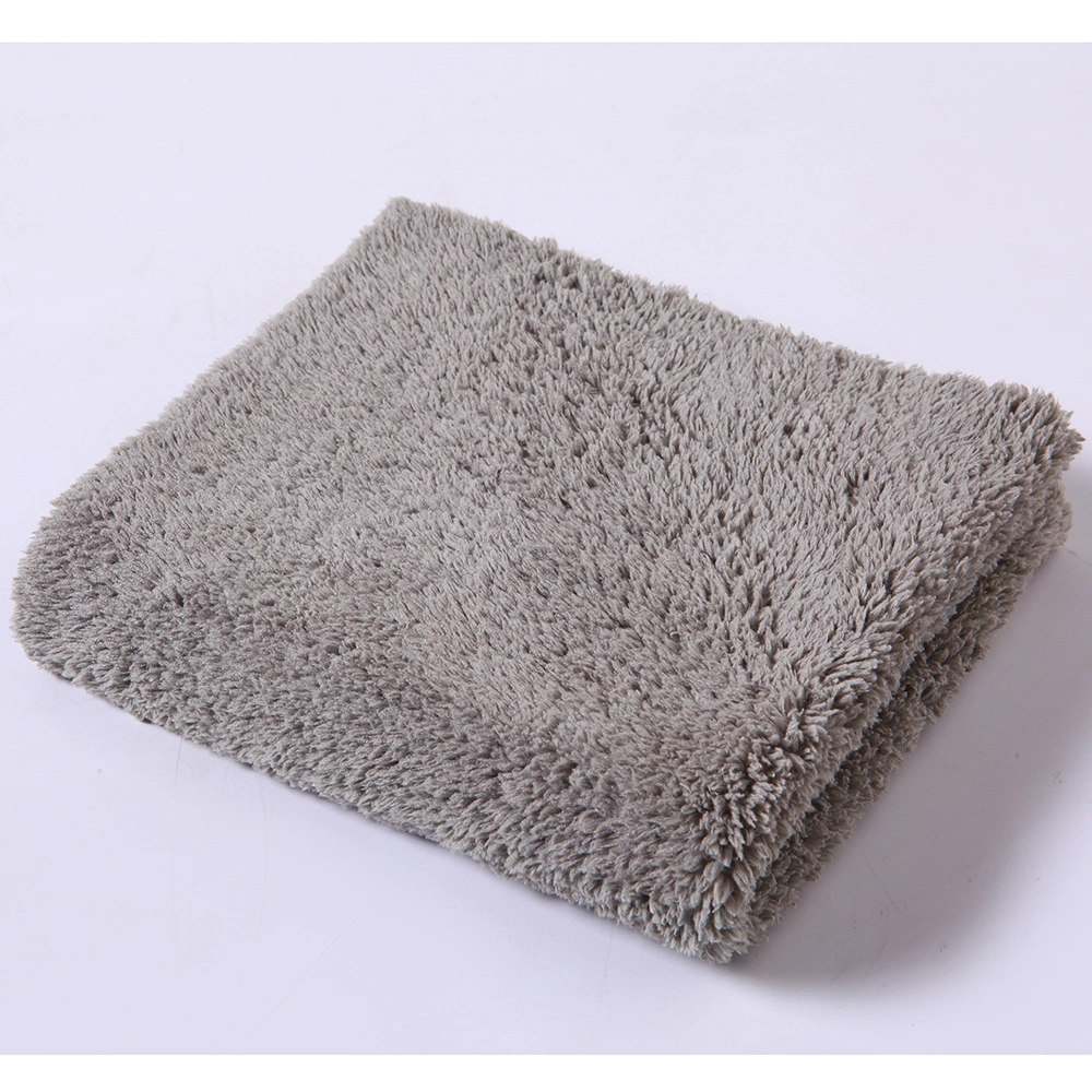 Custom 40X40cm 400-600GSM Pantone Color Number Black Grey Ultrasonic Edgeless Microfiber Plush Hair Coral Fleece Velvet Towel Cleaning Drying Microfibre Cloth